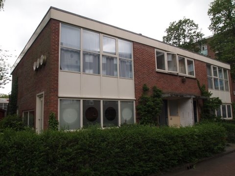Atelierwoningen - 1958 - Rietveld - Henk Hienschstraat 2-4 Foto: Annick van Ommeren-Marquer, mei 2011 